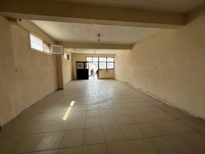 ÜÇ ELMASTAN 24 SAAT GÜVENLİKLİ KÜNER KAVŞAĞINA YAKIN 125 M²DEPO