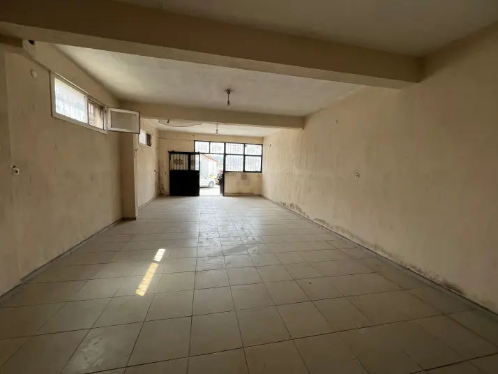 ÜÇ ELMASTAN 24 SAAT GÜVENLİKLİ KÜNER KAVŞAĞINA YAKIN 125 M²DEPO