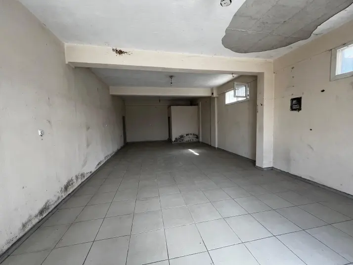 ÜÇ ELMASTAN 24 SAAT GÜVENLİKLİ KÜNER KAVŞAĞINA YAKIN 125 M²DEPO