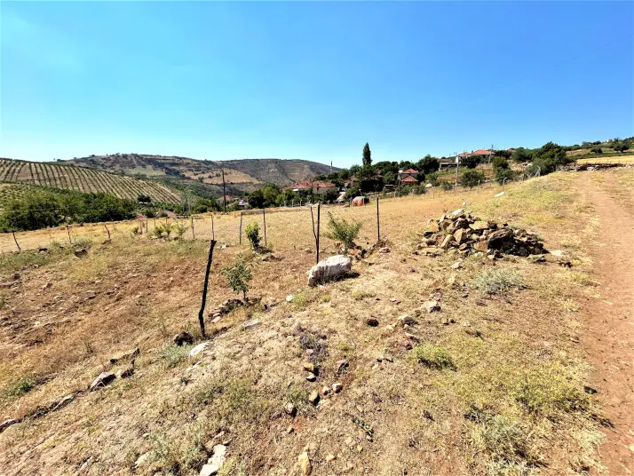 Turyaptan Manisa Salihli Kemer Kalede İmarlı Arsa