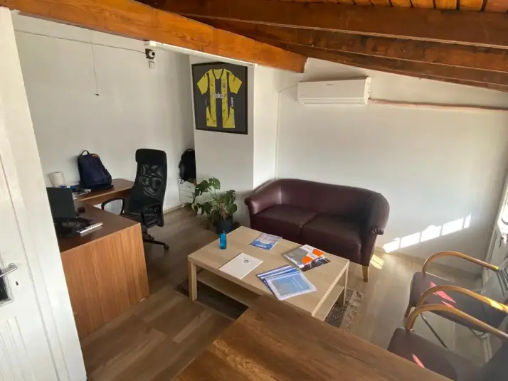 İZMİR GIDA HIRDAVATÇILAR ÇARŞISINDA KİRALIK DÜKKAN