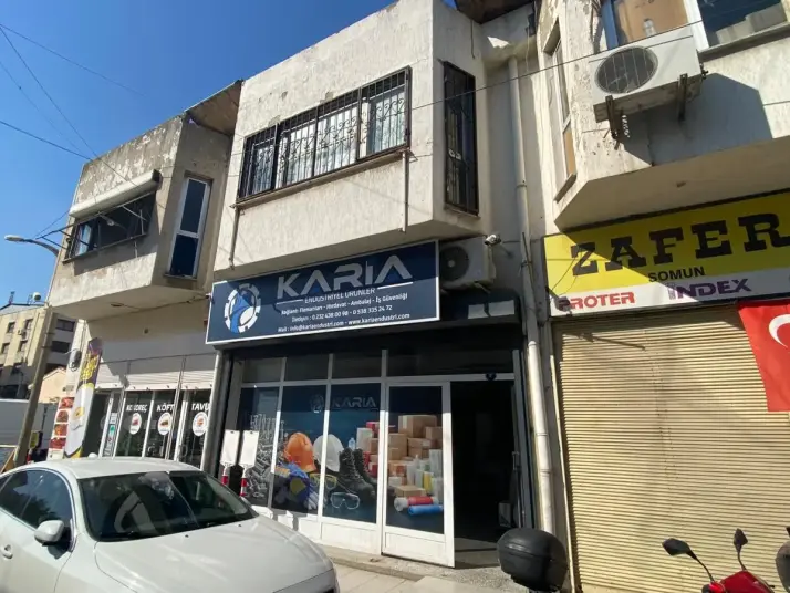 İZMİR GIDA HIRDAVATÇILAR ÇARŞISINDA KİRALIK DÜKKAN