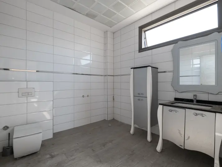 ALOSBİ’DE 2.800 m² KAPALI ALANLI KİRALIK FABRİKA