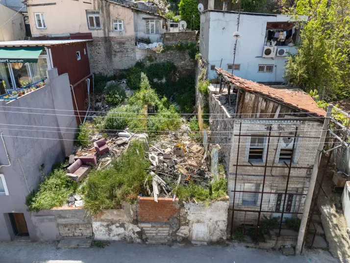 İZMİR KONAK MERKEZE YAKIN SATILIK İMARLI ARSA