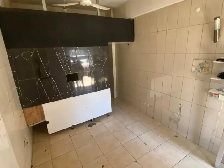 İZMİR GIDA HIRDAVATÇILAR ÇARŞISI SOSYAL TESİSİ ZEMİN KİRALIK DÜKKAN