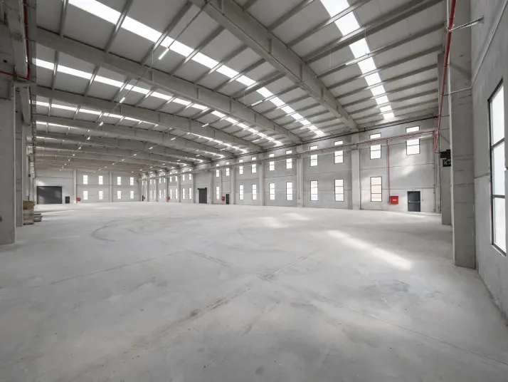 ALİAĞA ORGANİZE SANAYİ BÖLGESİNDE (ALOSBİ) 5.000 M² ARSADA KİRALIK SIFIR NİTELİKLİ FABRİKA