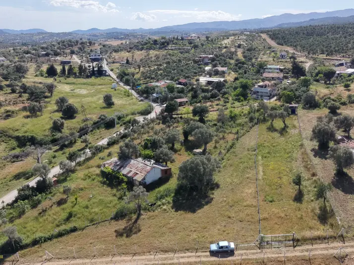 İZMİR GÖRECEDE SATILIK 1.200 M2 TAPULU ELEKTRİK SULU YATIRIMLIK BAHÇE