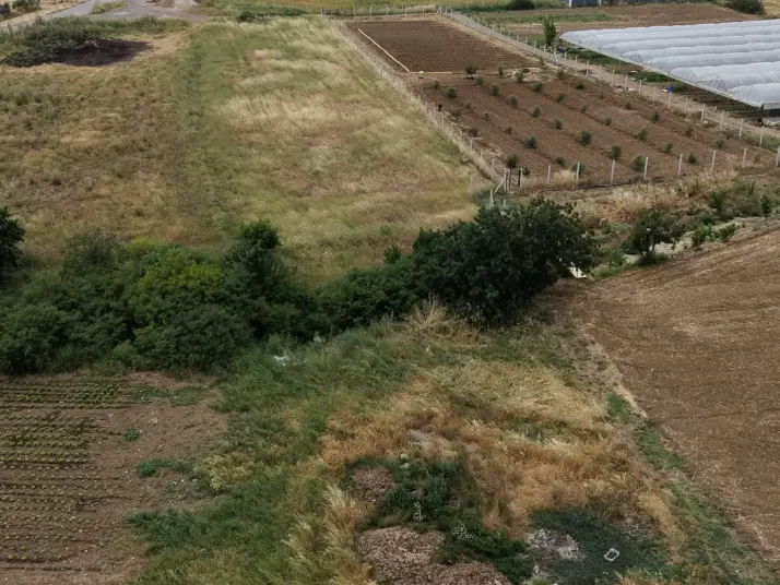 MENDERES SANCAKLIDA SATILIK TEKTAPU 1.078 M2 KÖYE YAKIN YATIRIMLIK BAHÇE