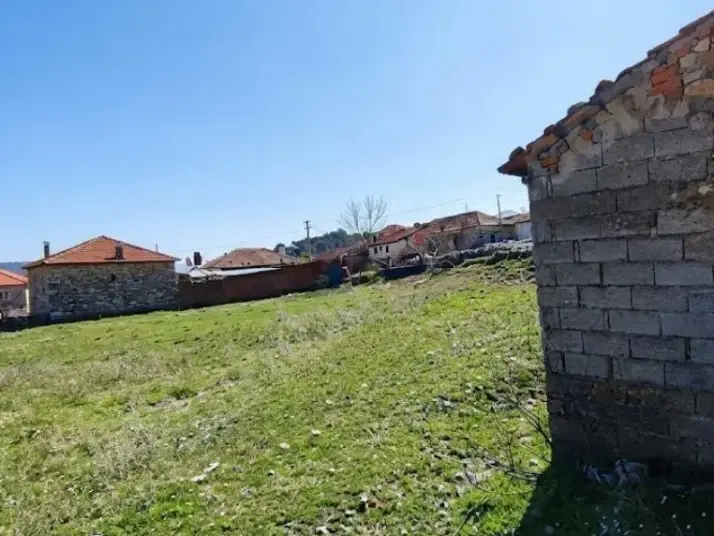Bergama 405m2 Koyici Imarli Satilik Arsa