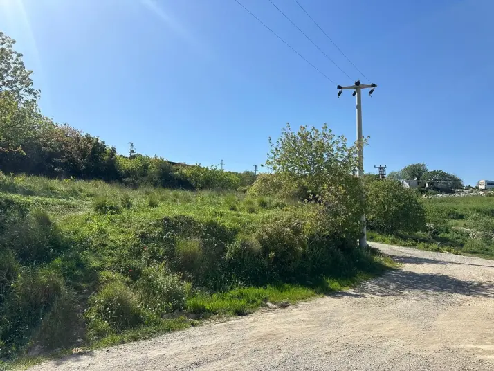 İpek Koldemir Urla’da Satılık 720 m2 Hisse Tapu