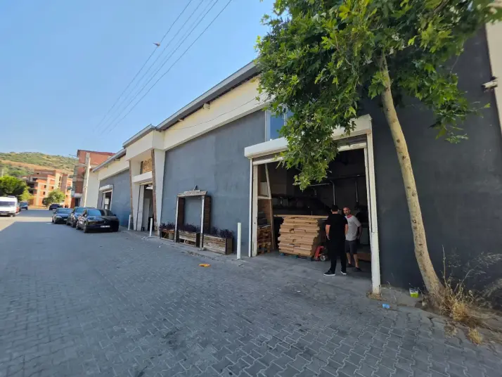 ALTINDAĞ OTOGAR KARŞISI SATILIK İŞYERLERİ