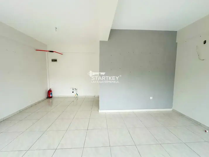 SÖKE YENİKENT MAHALLESİ&#39;NDE KÖŞE KONUMLU 36 m² SATILIK İŞYERİ
