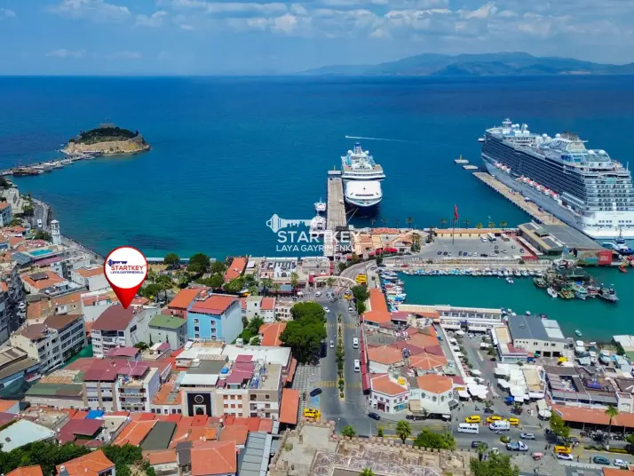 KUŞADASI EGE PORT KARŞISINDA 2 ADET SATILIK DAİRE