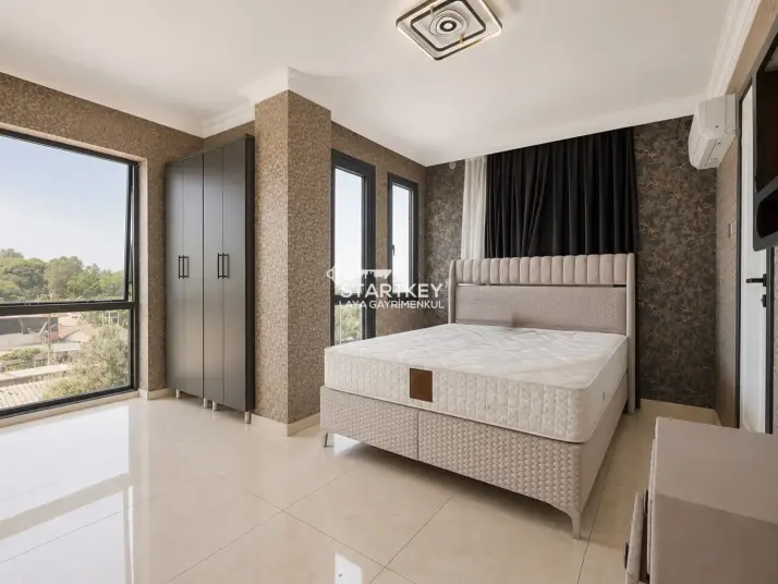 GÜMÜLDÜR&#39;DE SAHİLE 160 M 50 YATAK KAPASİTELİ RUHSATLI BUTİK OTEL