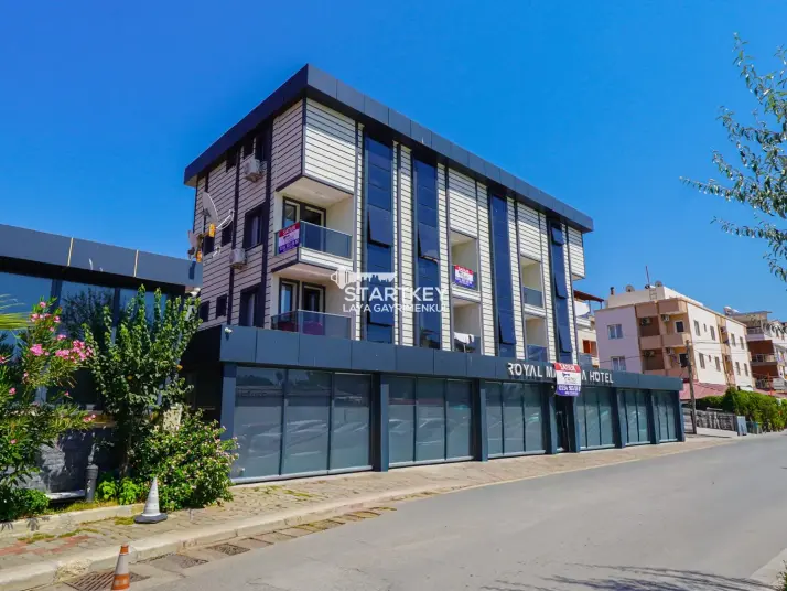 GÜMÜLDÜR&#39;DE SAHİLE 160 M 50 YATAK KAPASİTELİ RUHSATLI BUTİK OTEL