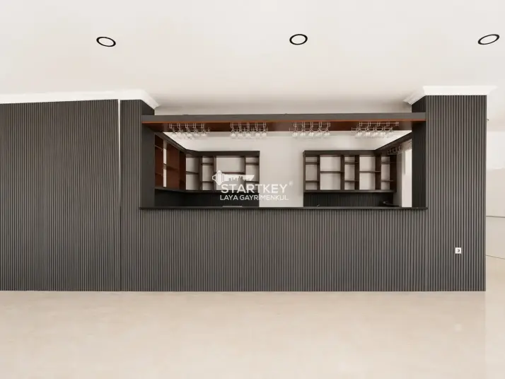 GÜMÜLDÜR&#39;DE SAHİLE 160 M 50 YATAK KAPASİTELİ RUHSATLI BUTİK OTEL