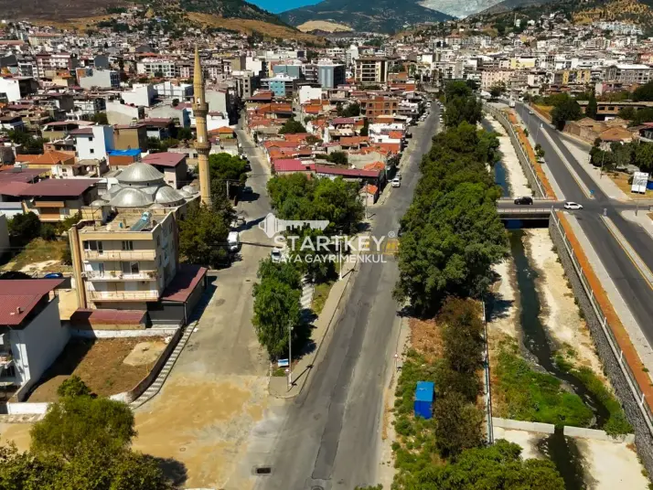 CUMHURİYET MAHALLESİNDE 168 M² GENİŞ KİRALIK DÜKKAN 
