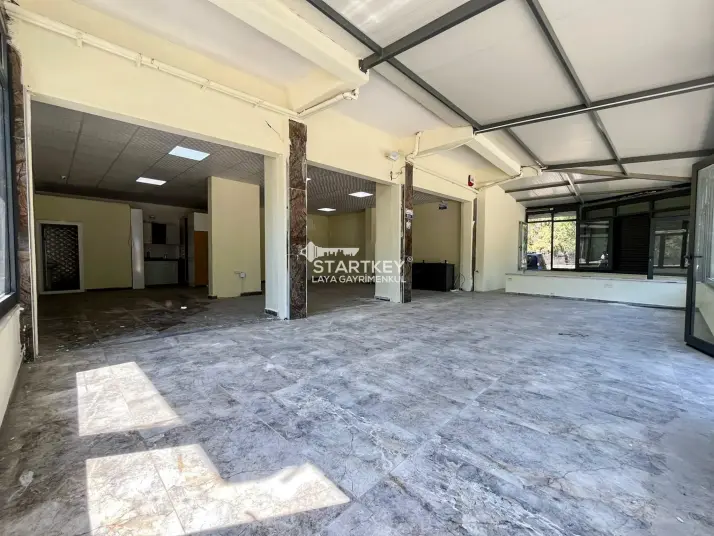 CUMHURİYET MAHALLESİNDE 168 M² GENİŞ KİRALIK DÜKKAN 